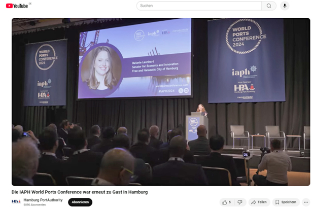 Die Hamburger Wirtschaftssenatorin Dr. Melanie Leonhardt spricht auf dem Podium der Welthafenkonferenz in Hamburg